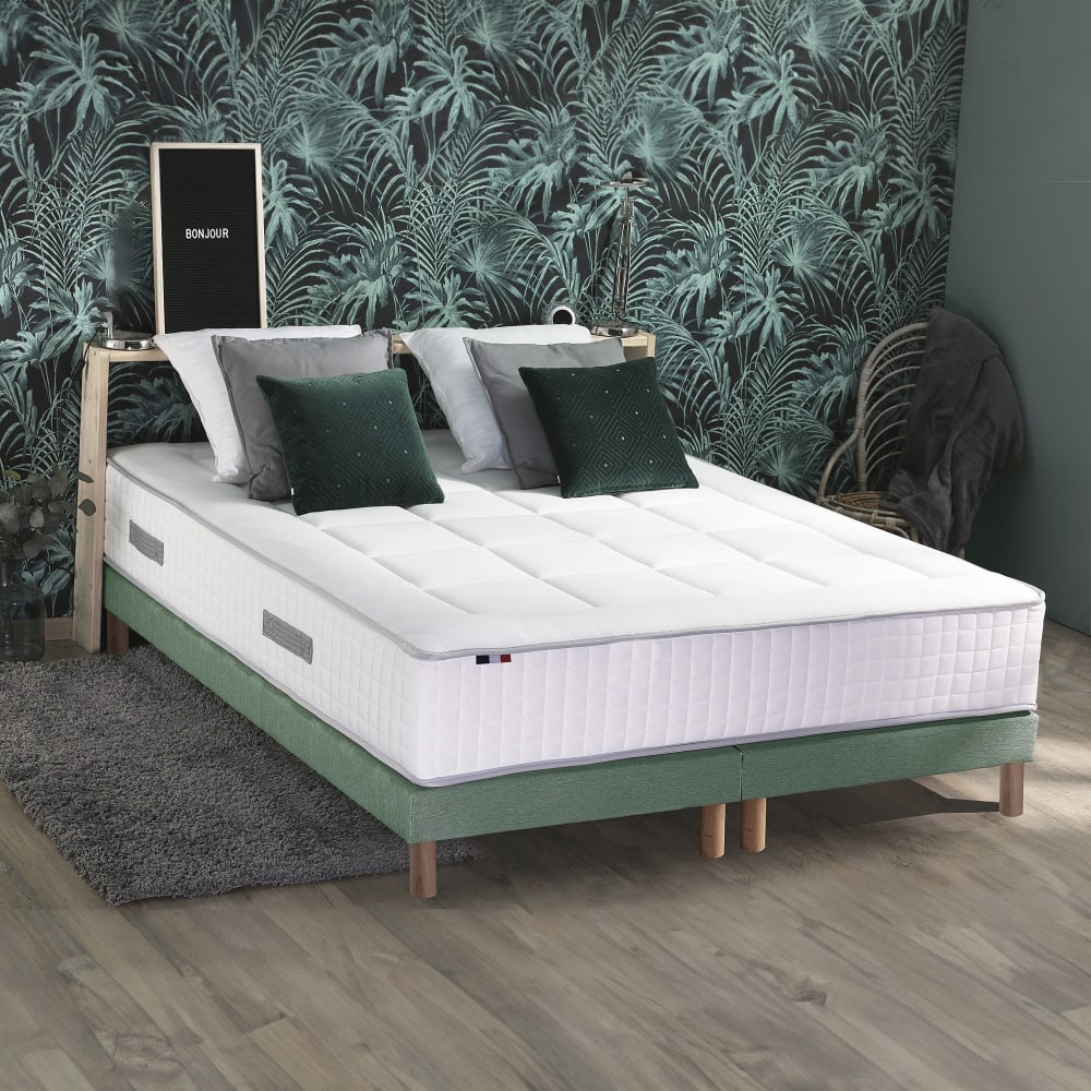 Matelas hybride 7 zones mémoire de forme sommier 160x200 vert Matelas hybride 7 zones mémoire de forme sommier 160x200 vert