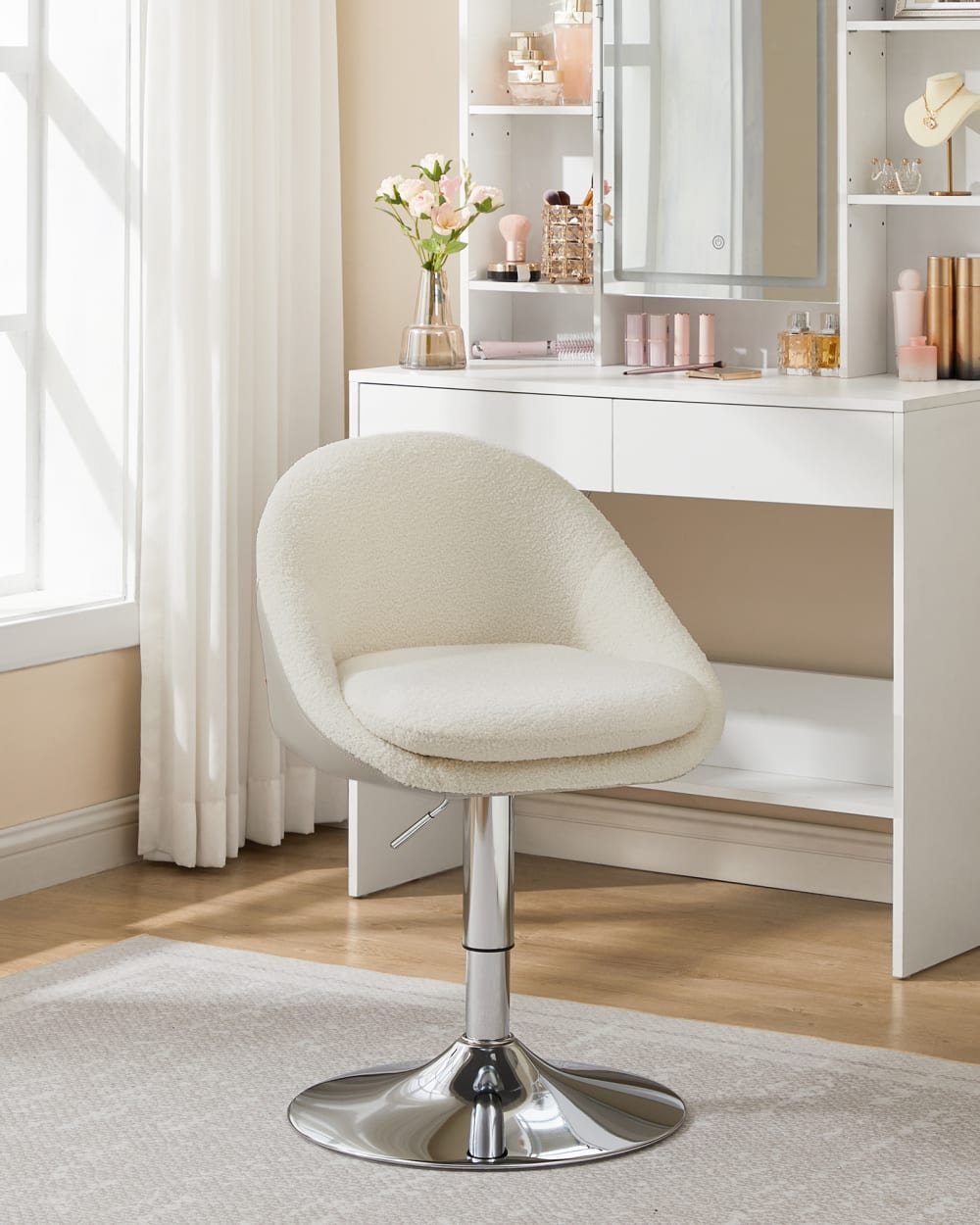 Tabouret de bar avec dossier et socle en acier blanc