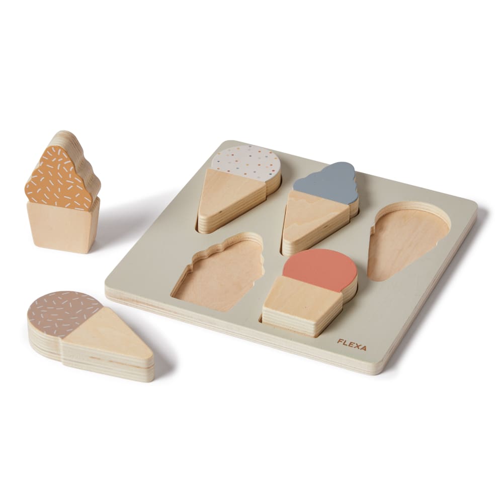 FLEXA Puzzle encastrable glaces avec 5 pièces réversible. Le puzzle est en contreplaqué de bouleau, certifié FSC .