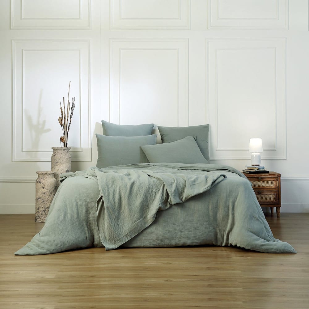 Taie d'oreiller (x2) gaze de coton vert céladon 65x65 — vue 3