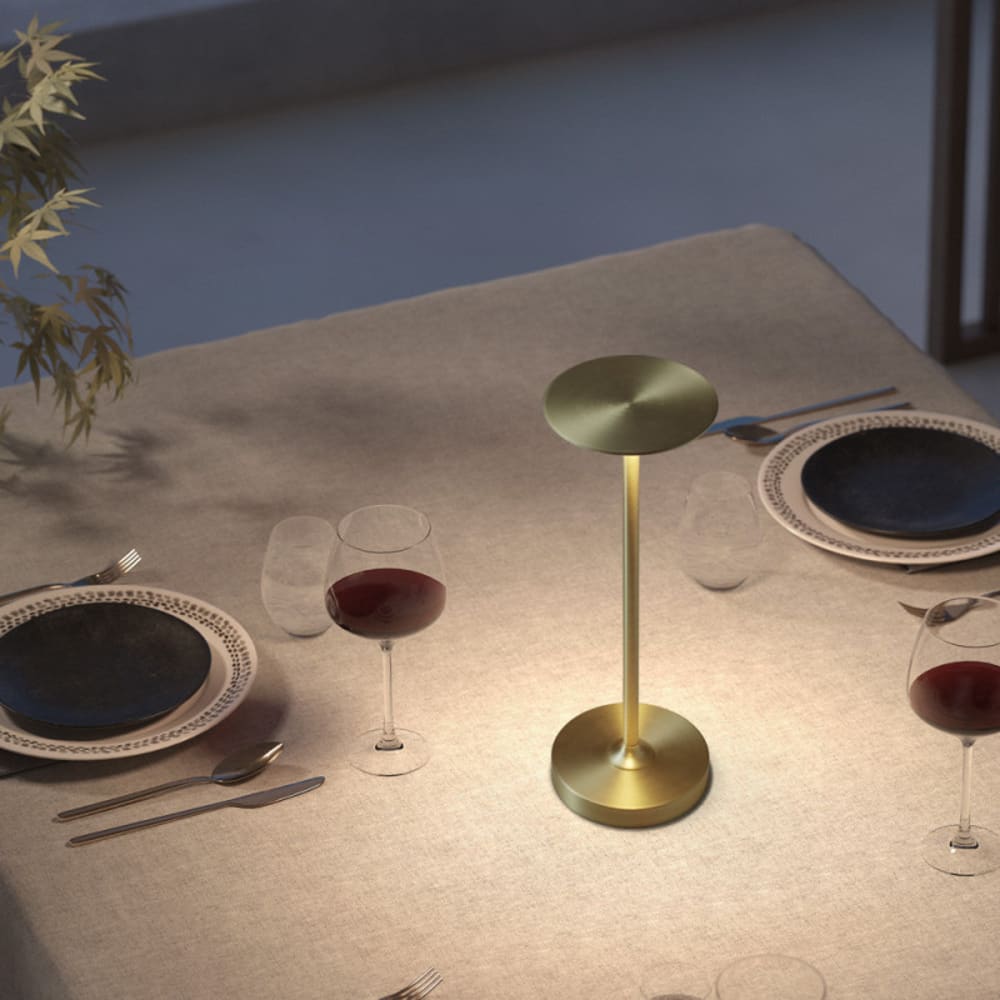 Lampe de table sans fil métal laiton mat - Maisons du Monde