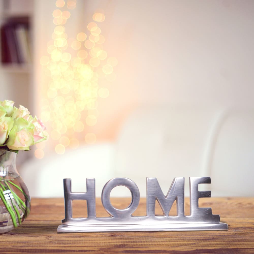 Deko-Buchstaben HOME aus Aluminium, Silber - Maisons Du Monde