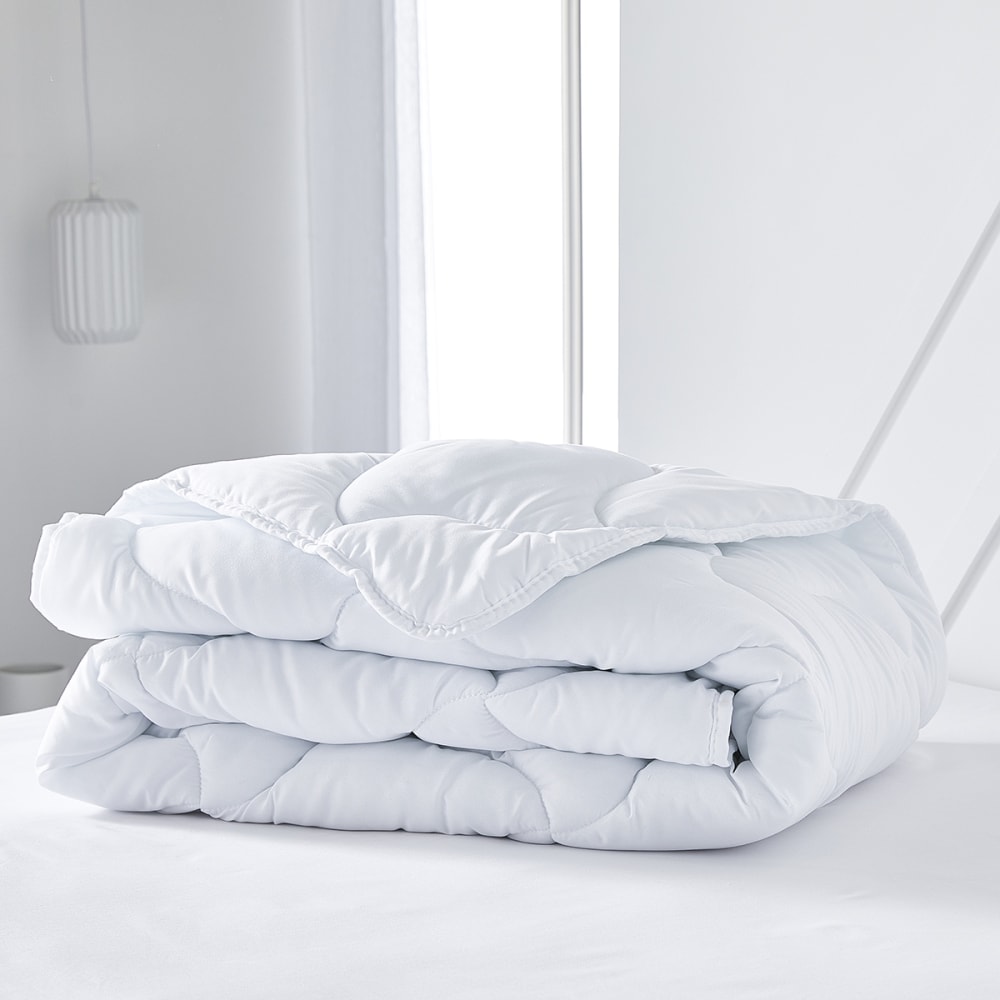 Couette 2 personnes synthétique  220x240 cm blanc