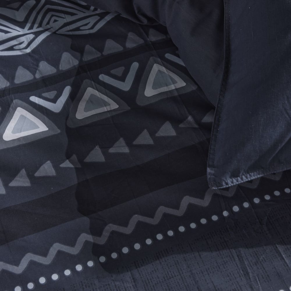 Parure de lit 3 pièces 240x220 cm coton imprimé formes bleu marine - Maisons du Monde