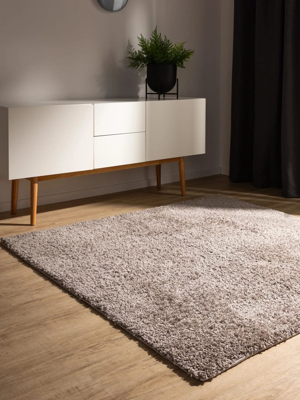 Tapis à poils longs taupe 200x200 — vue 3