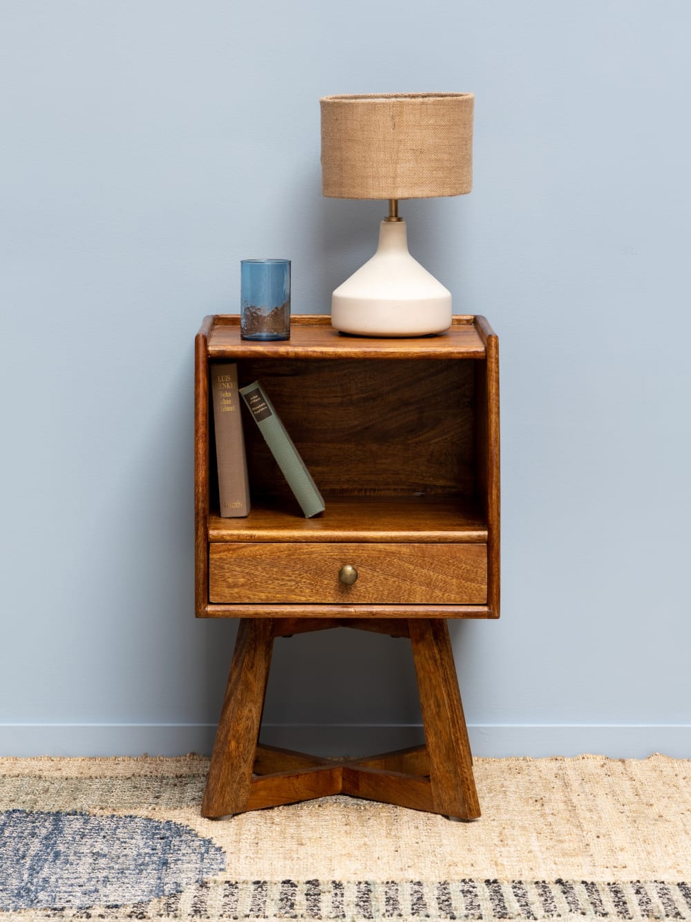 Table de chevet en bois foncé - Maisons du Monde