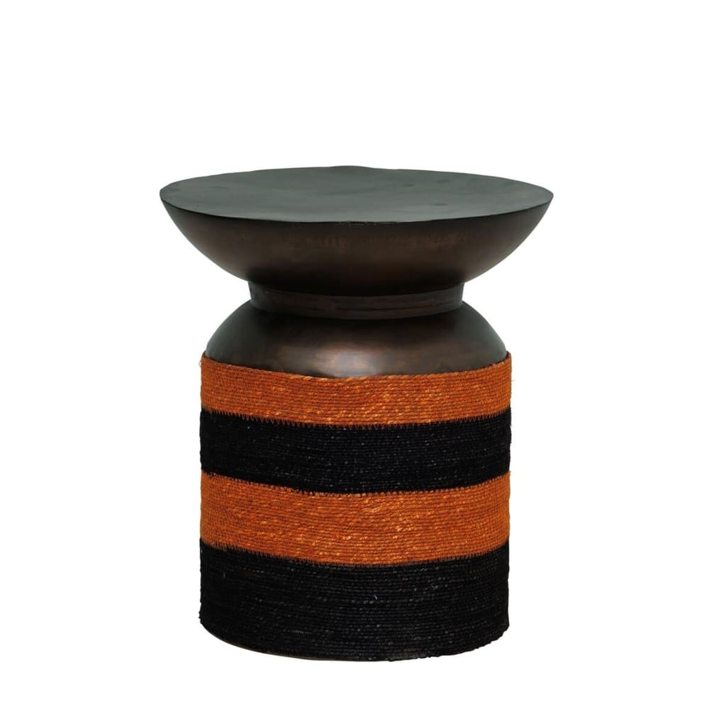 Table d'appoint en métal