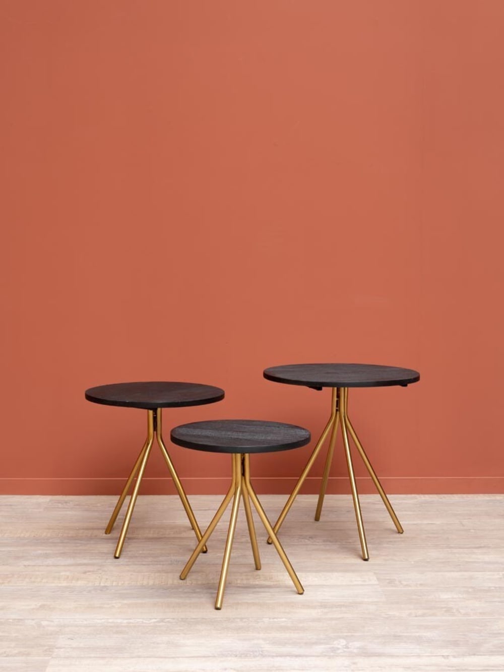 Lot de 3 tables d'appoint en bois noir - Maisons du Monde