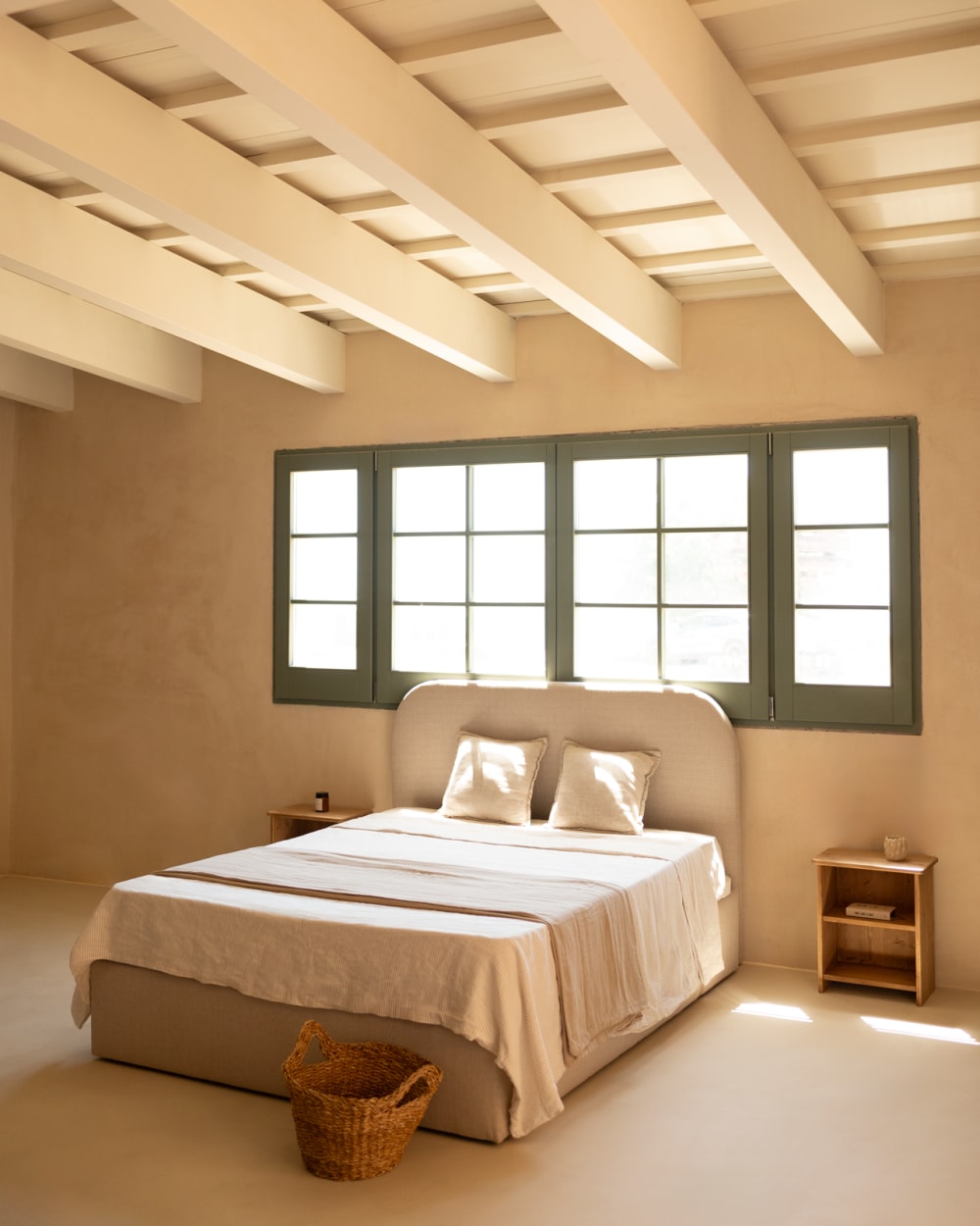 Lit avec coffre beige pour matelas 200x200cm