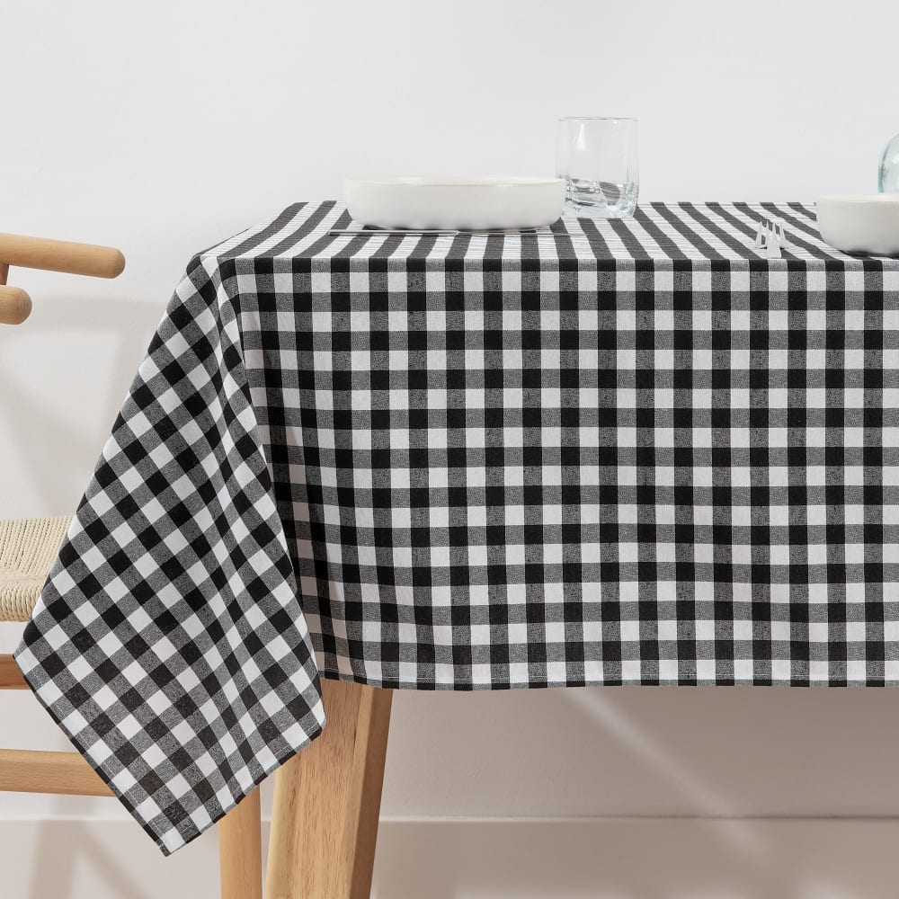 Nappe à carreaux imperméable et anti-taches noir 250x140 cm