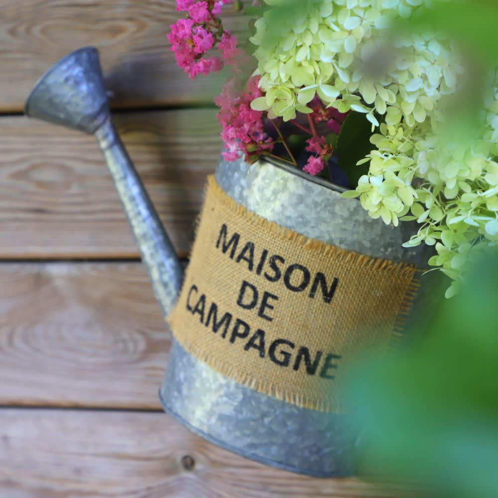 Jardinière extérieure murale porte plante arrosoir zinc gris 50cm - Maisons du Monde