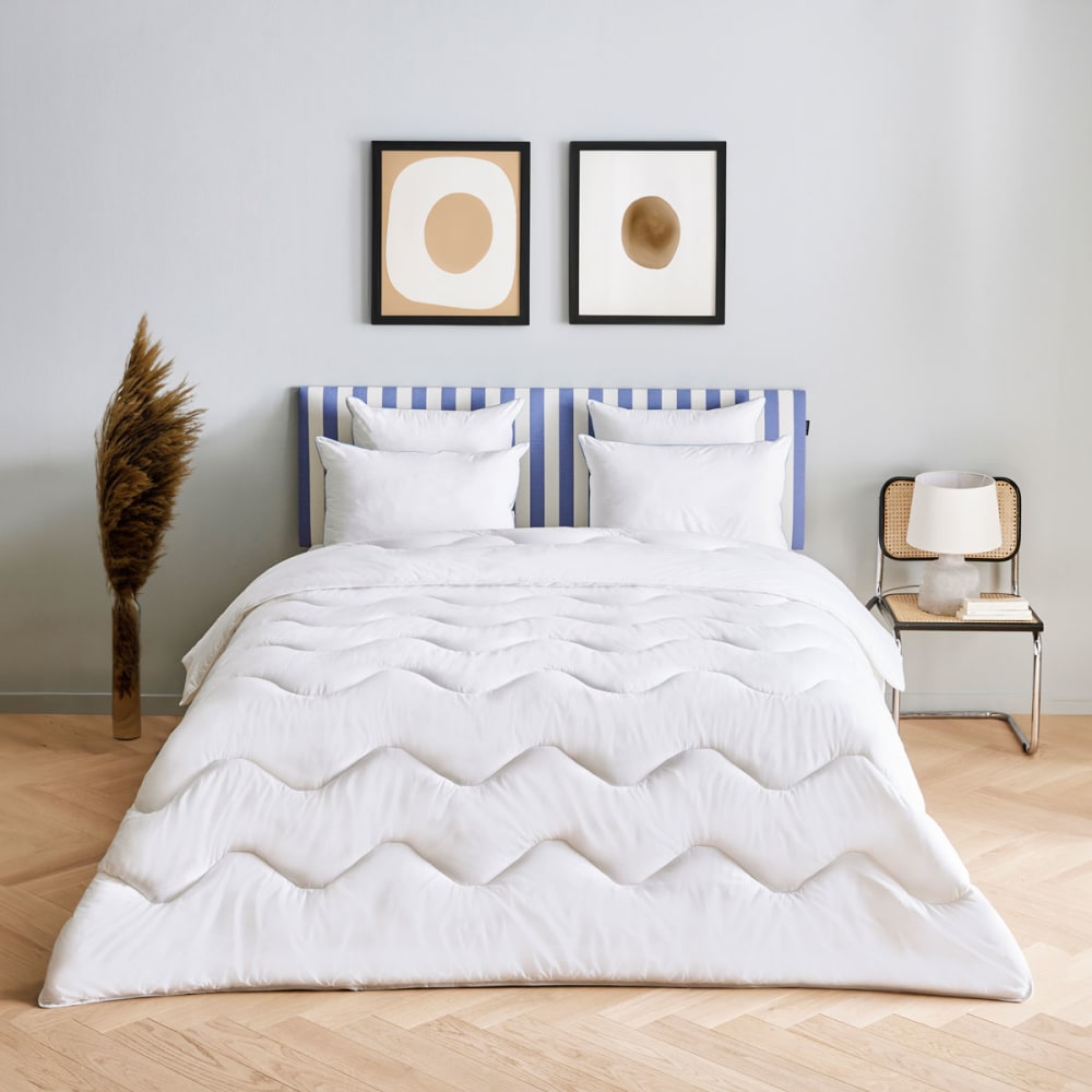 Couette anti-acariens - tempérée 220x240 cm - Maisons du Monde