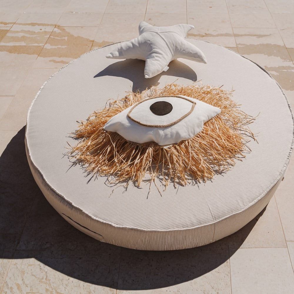 Lit bain de soleil extérieur en mousse rond beige et blanc