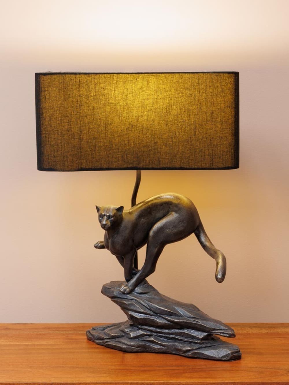 Lampe à poser en résine noir — vue 4