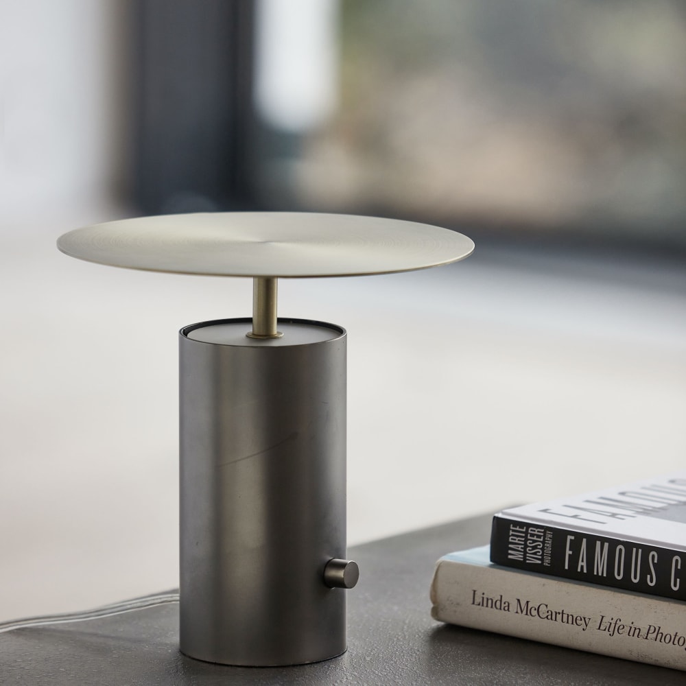 Lampe à poser en métal bronze - Maisons du Monde