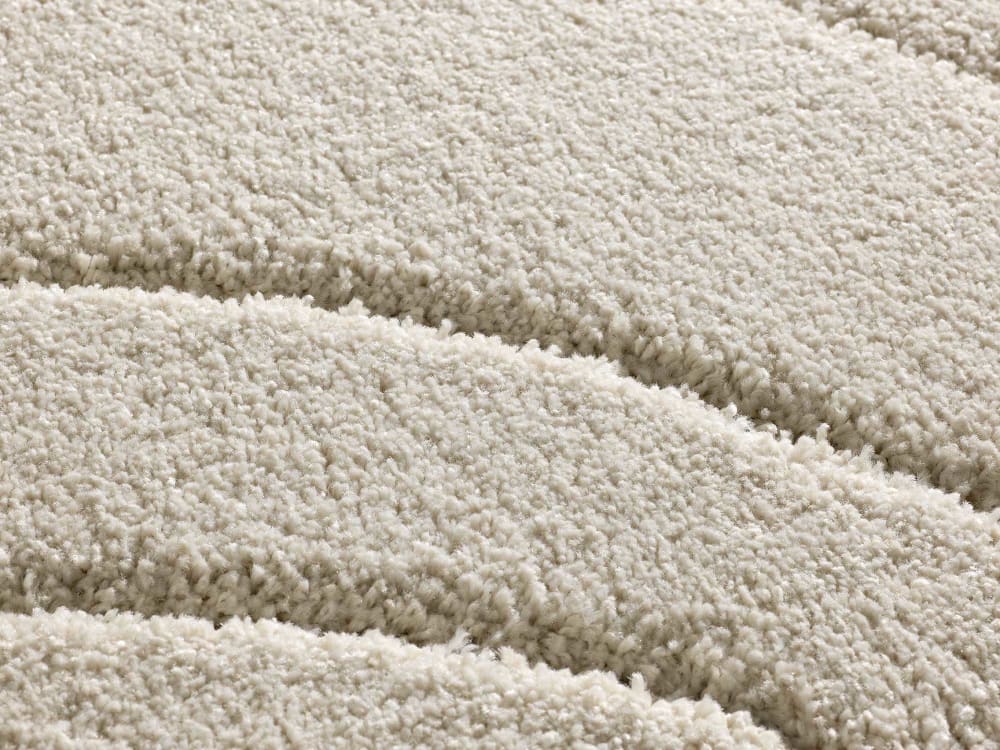 Tapis à relief shaggy crème 133x190 cm — vue 4