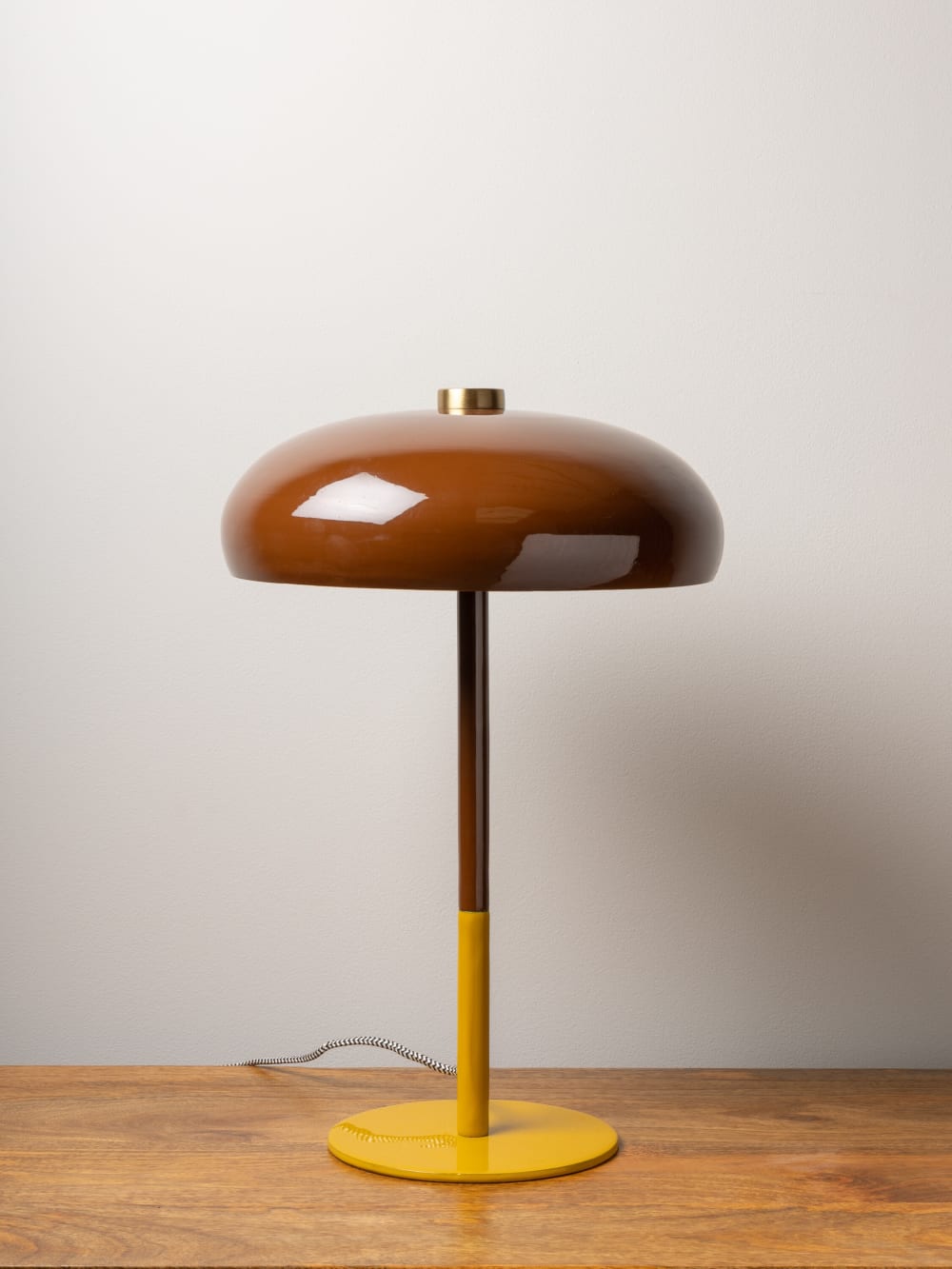 Lampe à poser en métal marron — vue 3