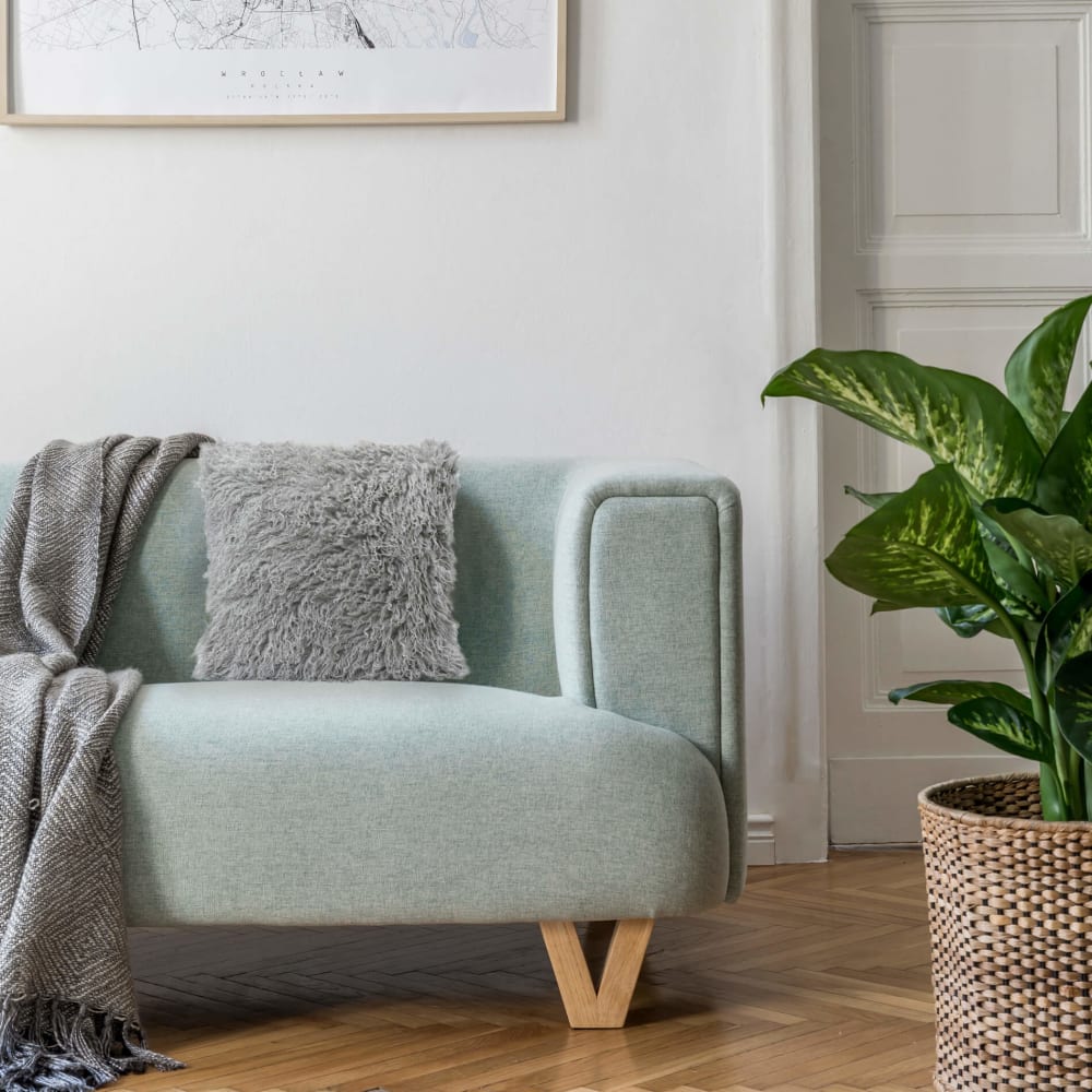 Coussin décoratif en polyester effet mongolien gris, 45x45 cm - Maisons du Monde