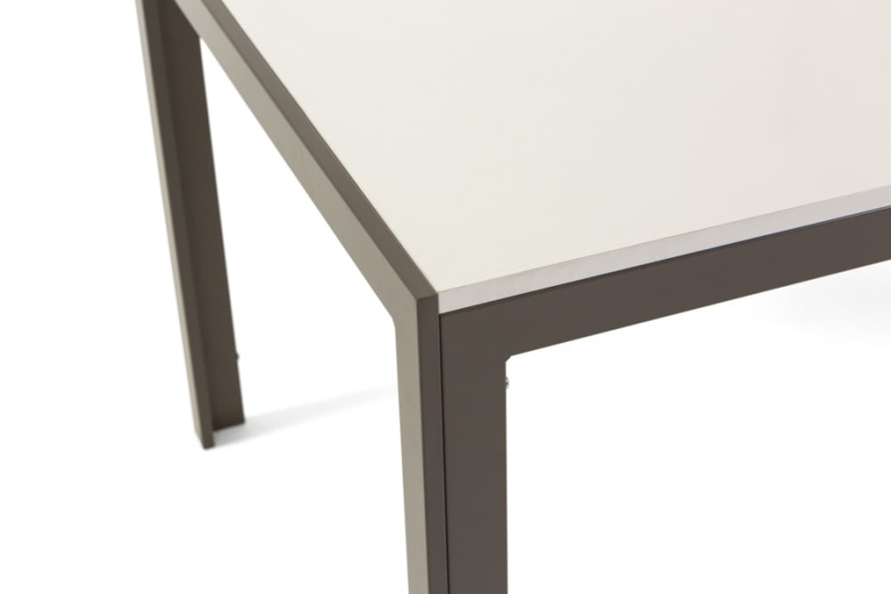 Rechteckiger Tisch 150x90cm MDF taupe/weißes Holz - Maisons Du