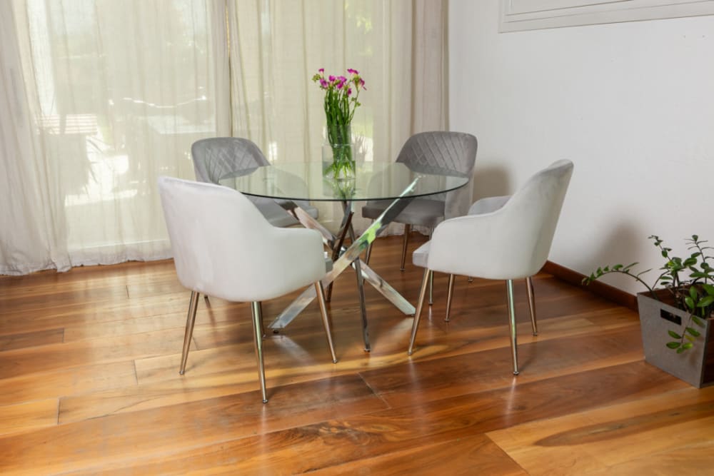 Innen-Tisch ⌀120cm Glasplatte transparent/silber - Maisons Du