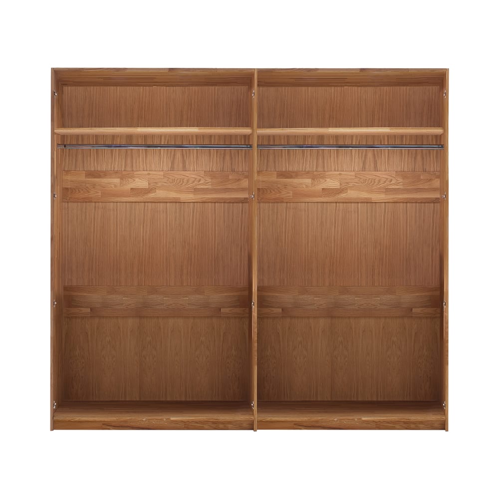 Armoire en chêne massif  et en cannage 4 portes
