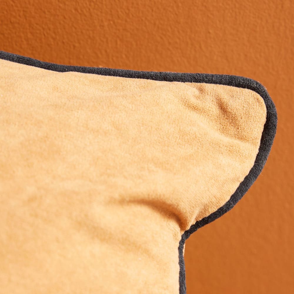 Coussin carré déhoussable uni 45x45 cm marron — vue 3
