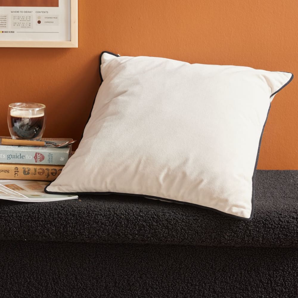 Schlichtes quadratisches Kissen  Polyester 45x45 cm - Maisons Du