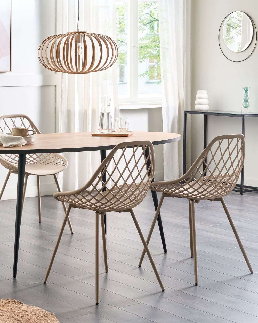 Esszimmerstuhl 2er Set aus Kunststoff, beige - Maisons Du Monde