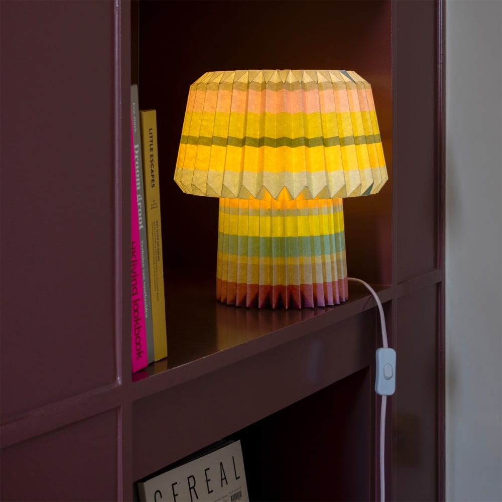 Lampe en papier anna stripes — vue 4