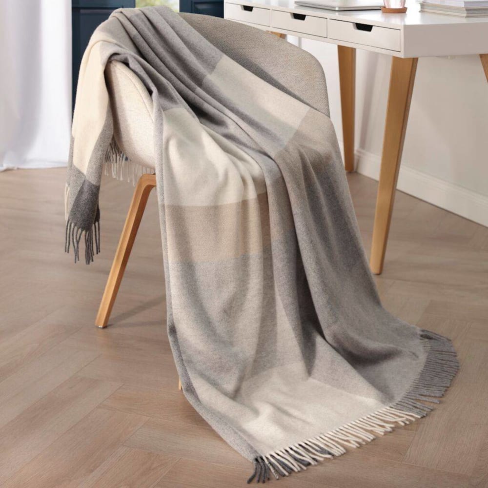 Plaid en laine 130 x 170 cm gris/beige