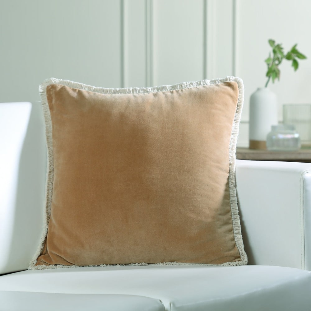 Coussin velours de coton 50x50 camel - Maisons du Monde