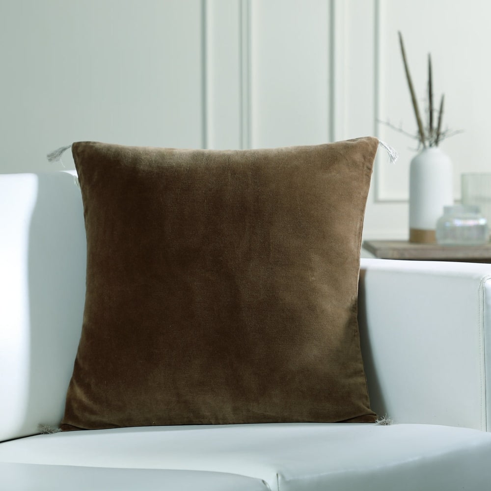 Coussin velours de coton 50x50 brun chêne - Maisons du Monde
