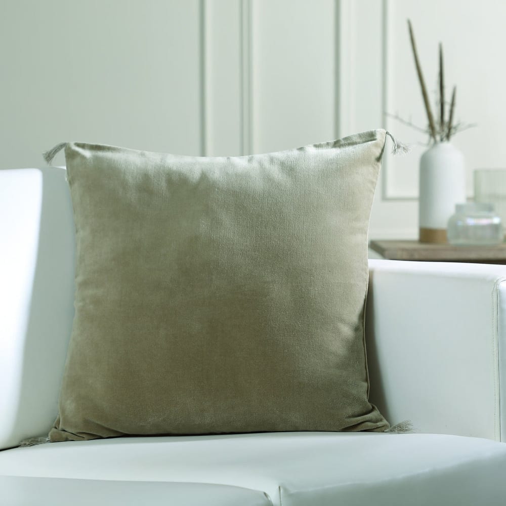 Coussin velours de coton 50x50 vert kaki - Maisons du Monde