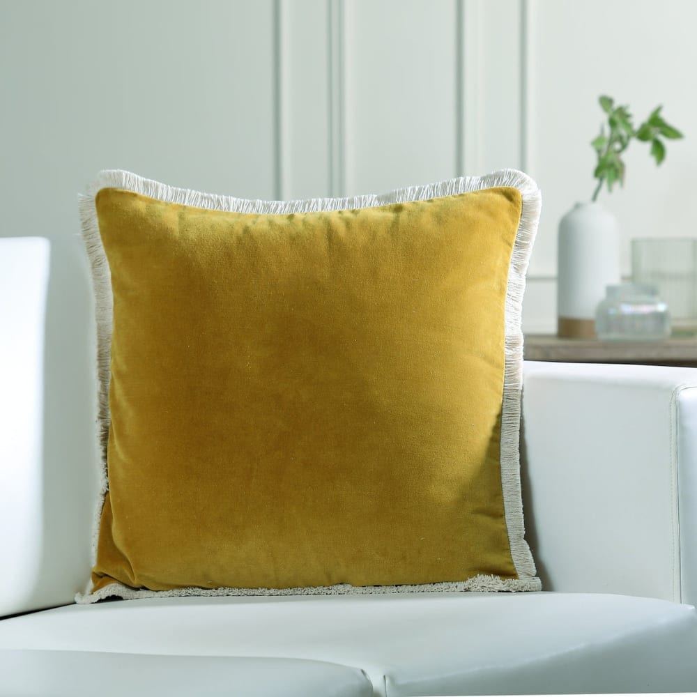 Housse de coussin velours de coton 50x50 jaune moutarde - Maisons du Monde