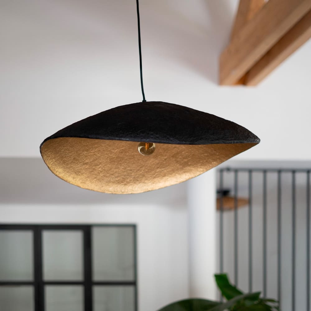 Suspension en papier et fil noir 71 cm — vue 3
