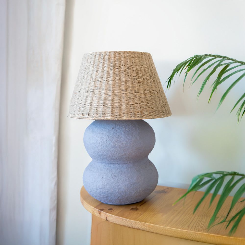 Lampe à poser en jute et papier mauve - Maisons du Monde