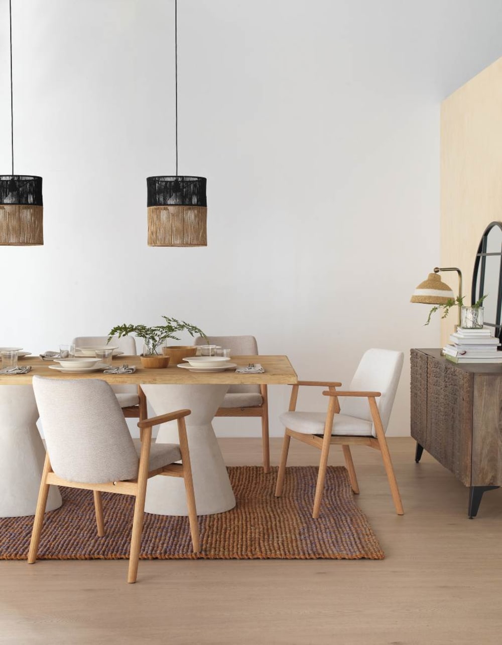 Lot de 4 fauteuils en bois de chêne naturel tapissé en blanc - Maisons du Monde