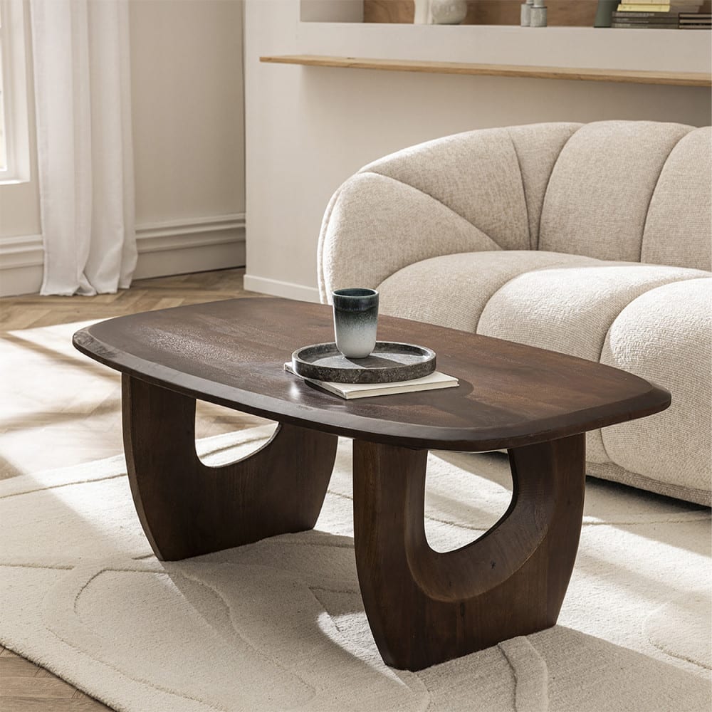 Table basse en bois - bois foncé
