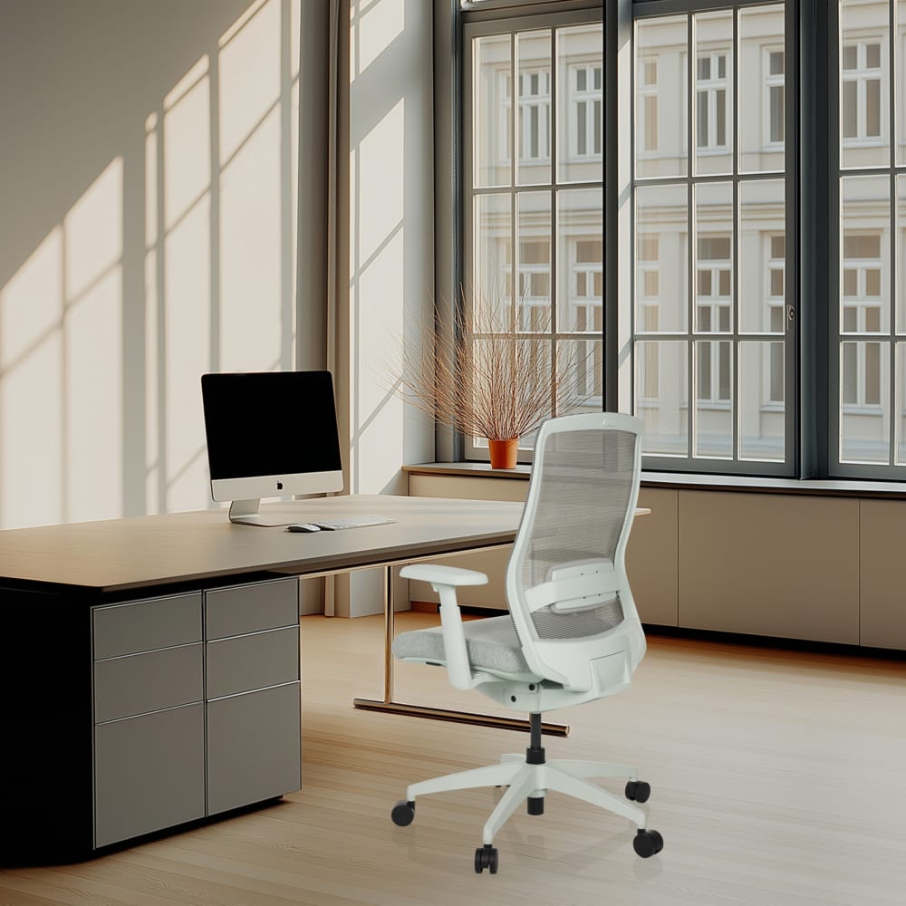 Profi Bürostuhl aus Stoff / Netzstoff, Frostgrau - Maisons Du