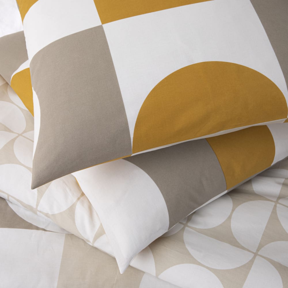 Parure de lit 2 personnes imprimé géométrique réversible 240x220cm - Maisons du Monde