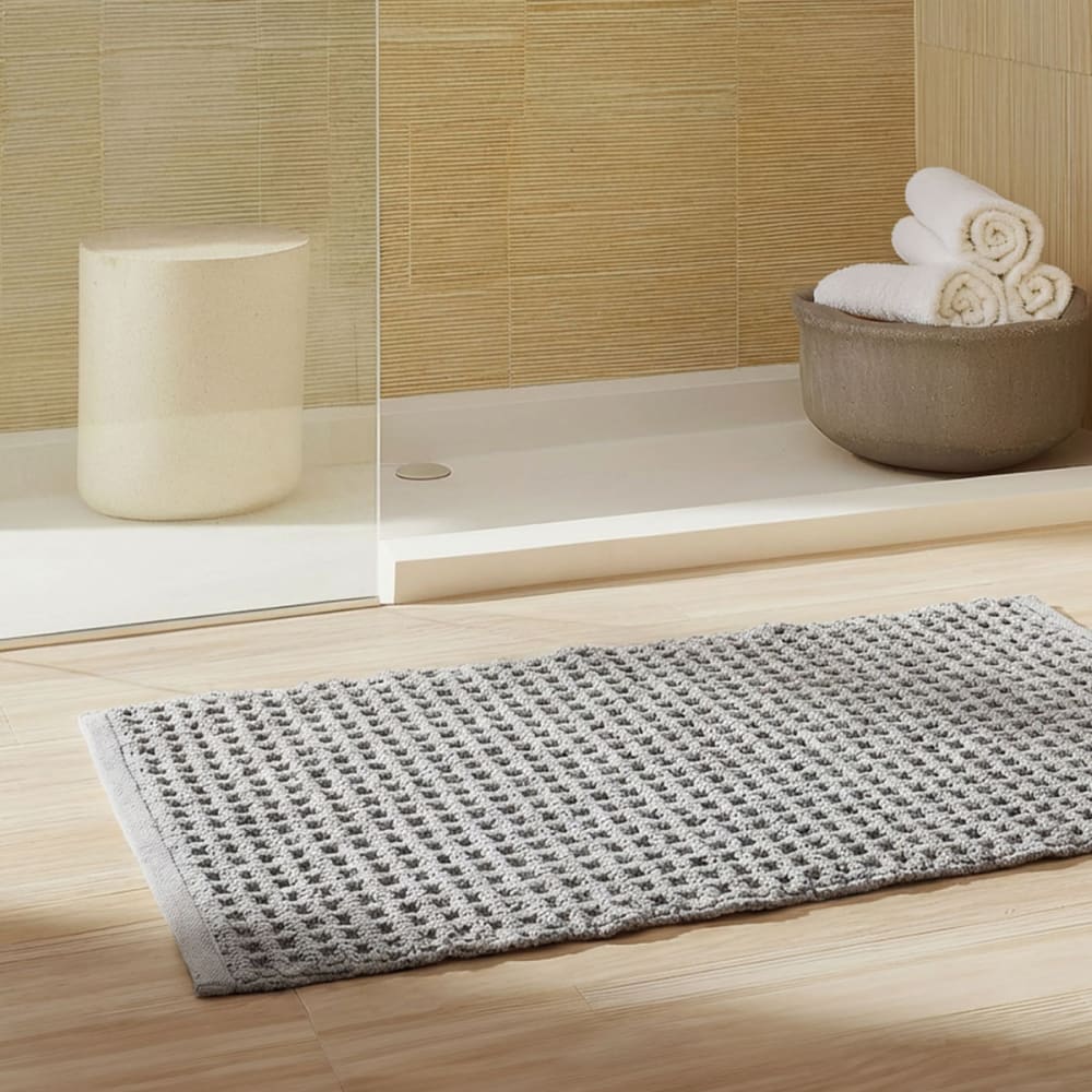 Ttapis d'intérieur ou salle de bain en nid d' gris cendré 70x120 cm - Maisons du Monde