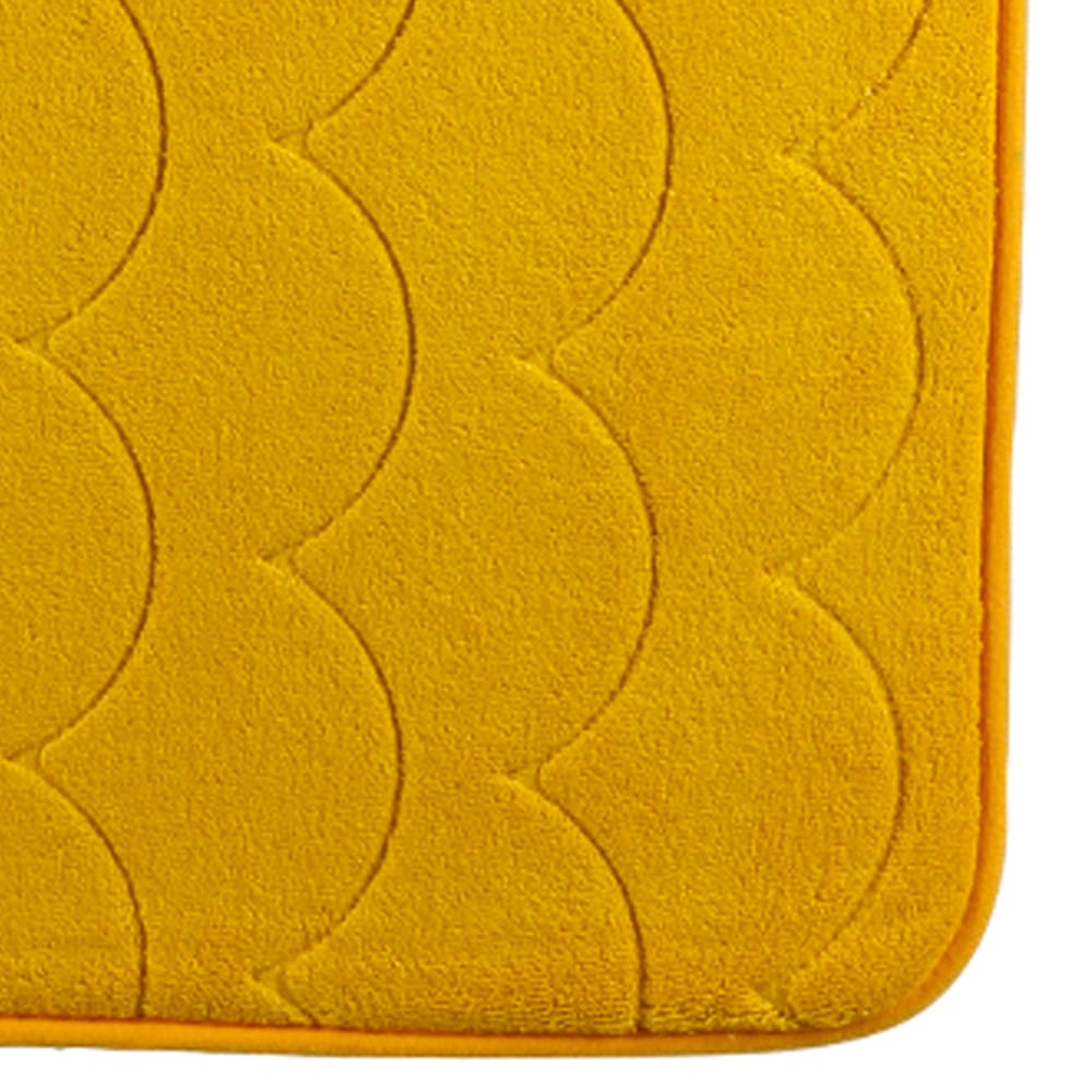 Tapis de bain mémoire de forme jaune 50x80cm - Maisons du Monde