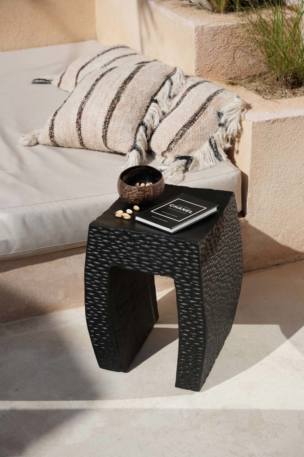 Tabouret bois suar noir 38x38x47cm