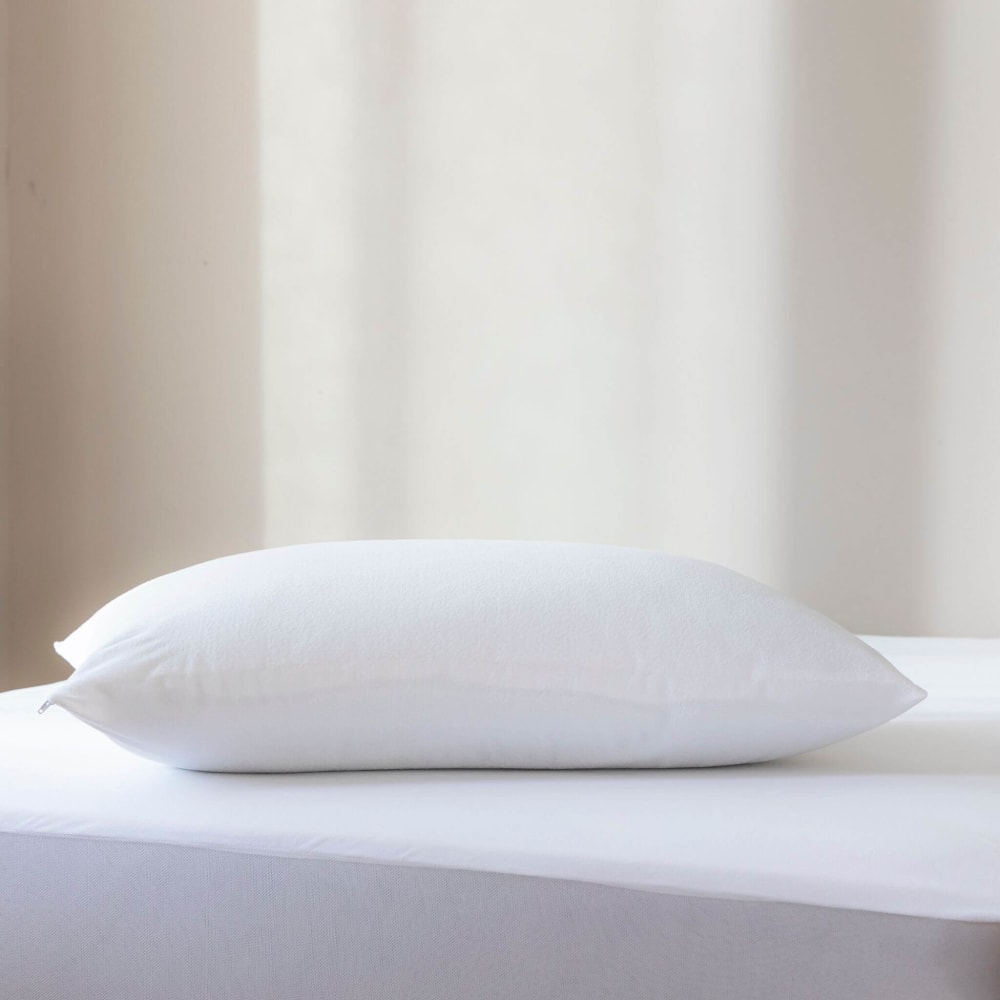 Protège oreiller bouclette imperméable 50x70 cm - Maisons du Monde