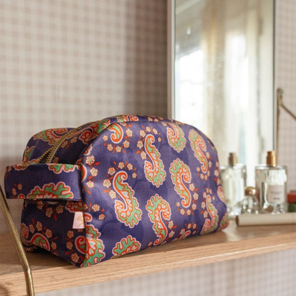 Trousse de toilette velours, 24x16x9 cm, imprimé graphique violet - Maisons du Monde
