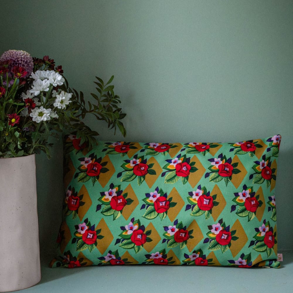 Housse de coussin motif fleuri vert 30x50 cm - Maisons du Monde