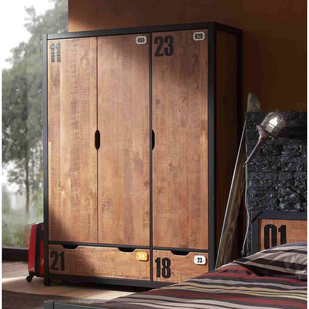 Armoire 3 portes 2 tiroirs en pin massif avec motifs - Maisons du Monde
