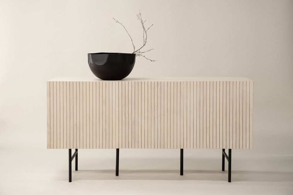 Armoire blanchie en bois - Maisons du Monde
