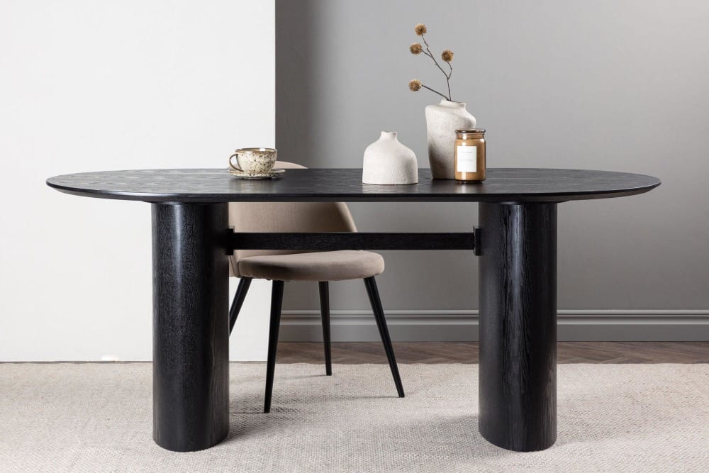 Table à manger ovale effet bois de couleur noire - Maisons du Monde