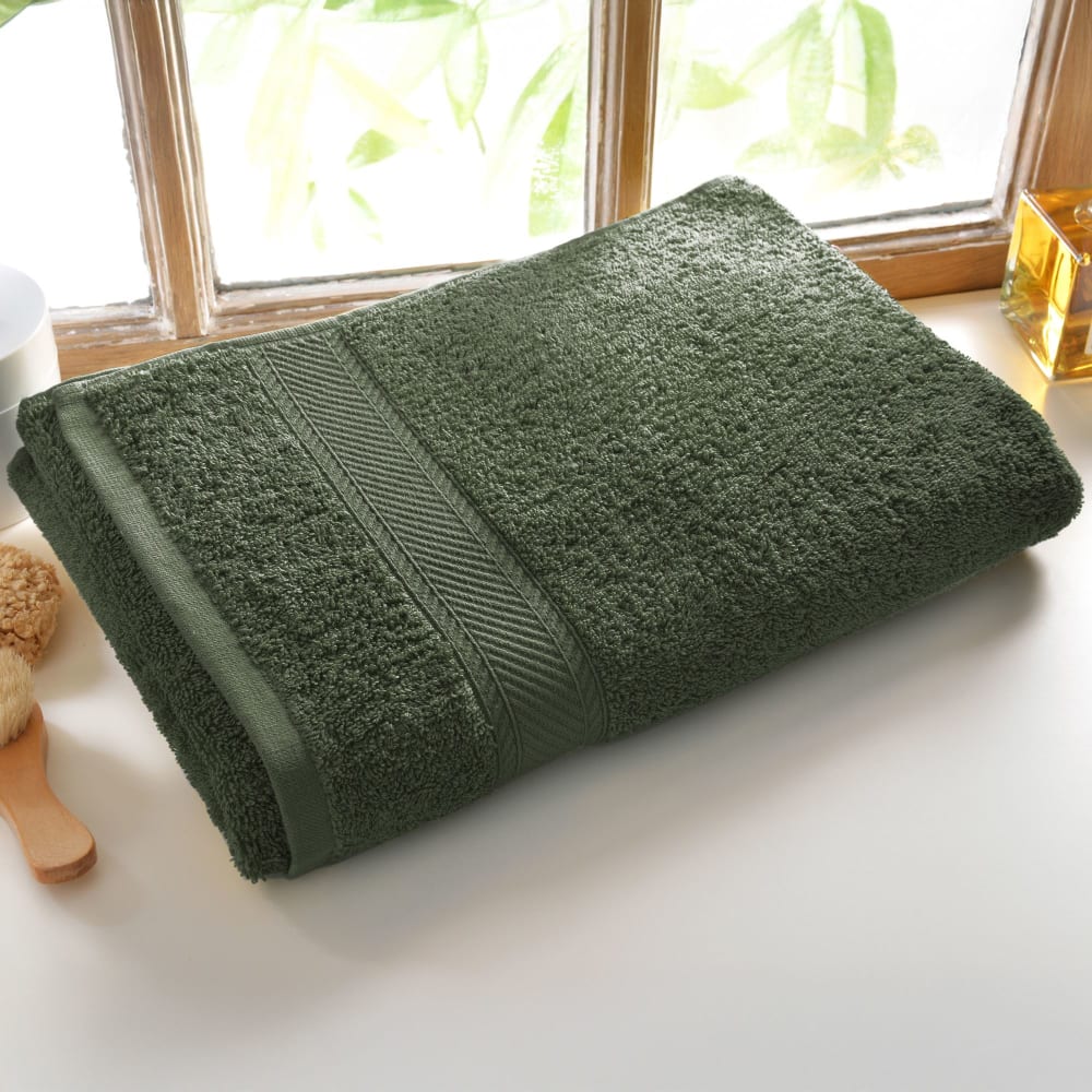 Drap de bain en coton vert olive 70x140cm Drap de bain en coton vert olive 70x140cm